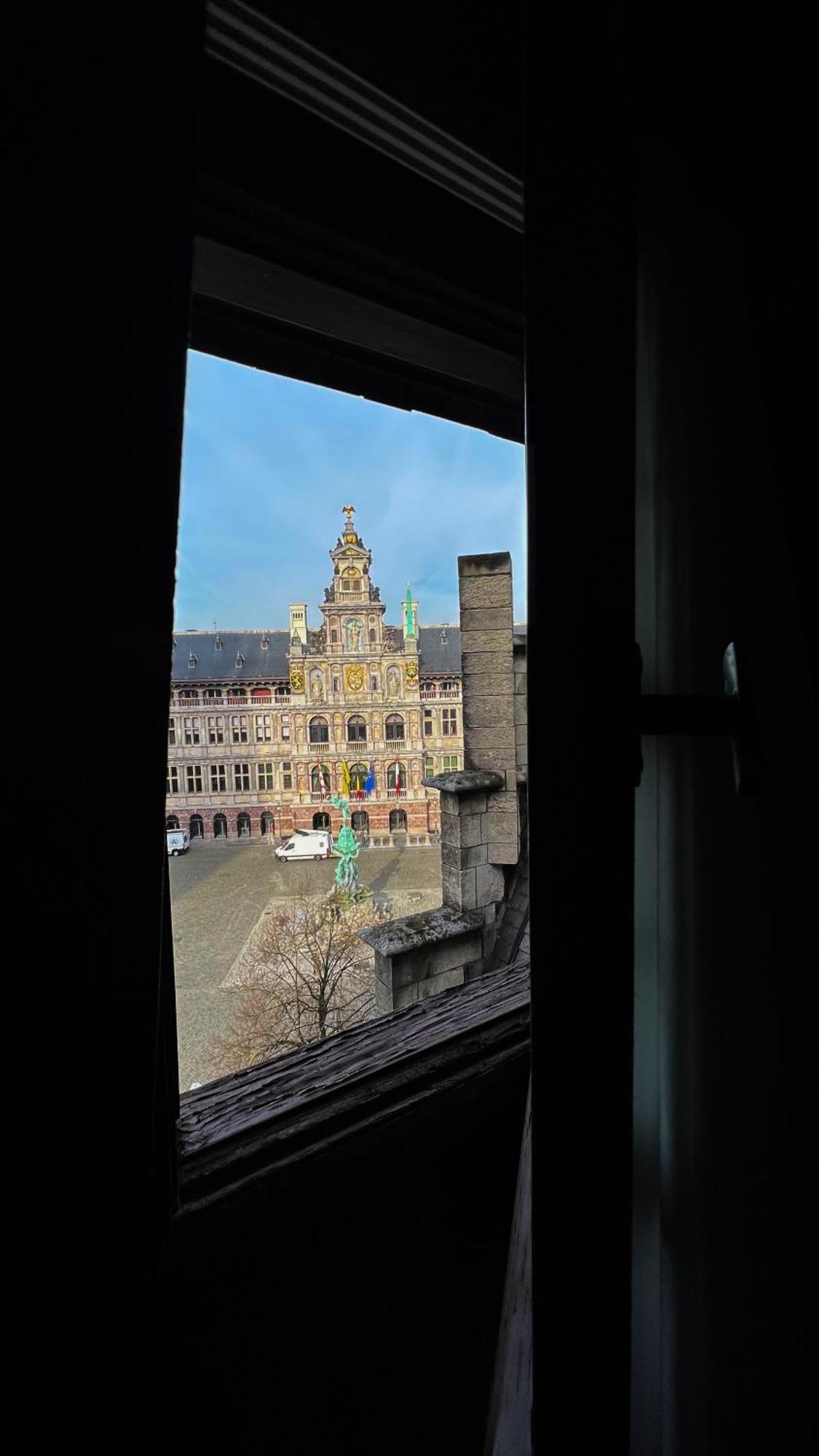 Le Faubourg Suites แอนต์เวิร์ป ภายนอก รูปภาพ